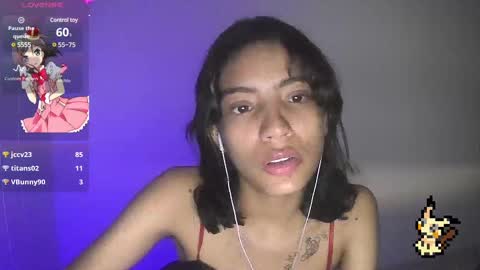 Snapshot of helia_n_amy chatting on February 12, 2025, 11:29 am Helia Transfem and Amy online show from February 12, 2025, 11:29 am
