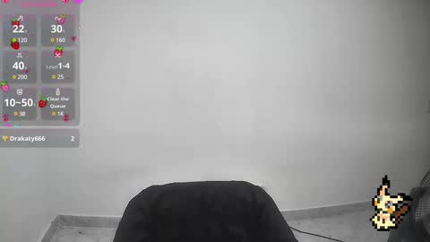 Snapshot of helia_n_amy chatting on February 13, 2025, 2:09 pm Helia Transfem and Amy online show from February 13, 2025, 2:09 pm