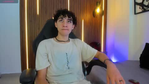 helios_obscuro online show from September 30, 2025, 2:11 pm