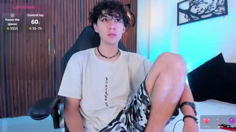 helios_obscuro online show from October 8, 2025, 12:25 pm