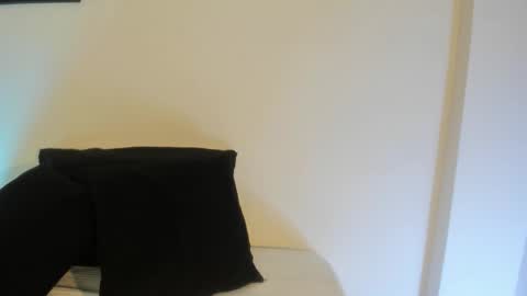 helios_obscuro online show from October 22, 2025, 3:51 am