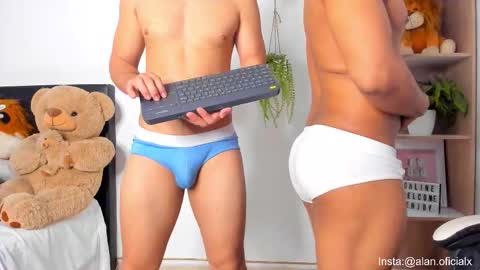 alan y zack online show from February 17, 2026, 12:45 pm