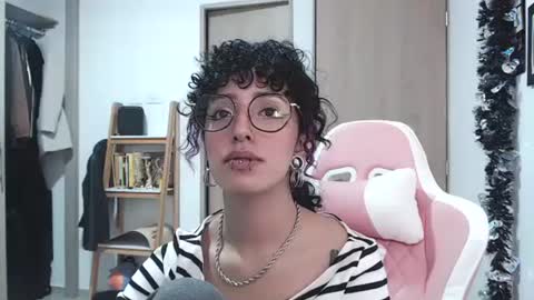 Snapshot of hell_666_xxx chatting on February 27, 2025, 10:31 pm cher online show from February 27, 2025, 10:31 pm