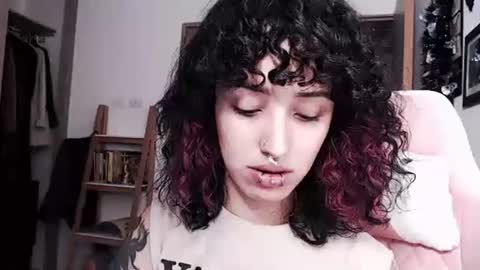Snapshot of hell_666_xxx chatting on March 1, 2025, 5:31 am cher online show from March 1, 2025, 5:31 am