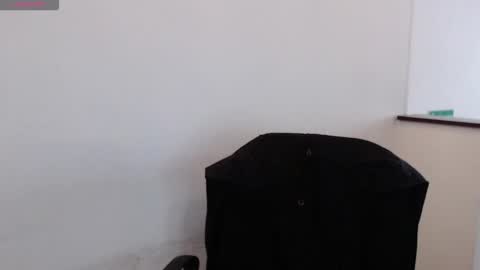 Eros online show from March 1, 2026, 9:17 pm