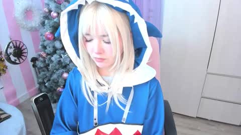 Snapshot of hell_fairy chatting on February 6, 2026, 4:50 am Laura online show from February 6, 2026, 4:50 am