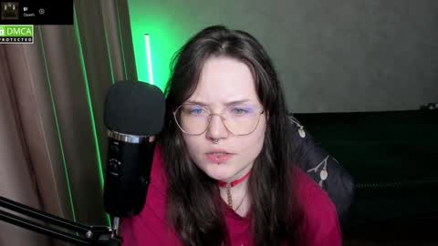 Red online show from December 4, 2024, 11:02 pm