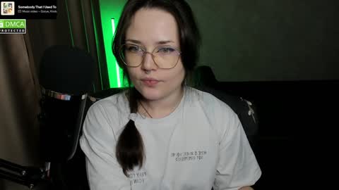 Red online show from December 6, 2024, 7:12 pm