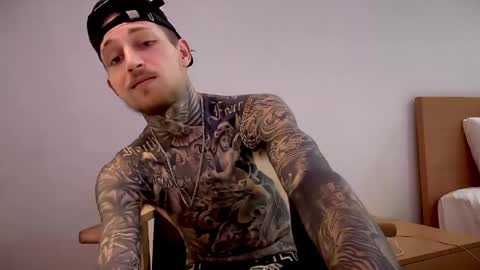 hellacozy online show from March 29, 2026, 2:22 am