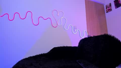 helldy_666 online show from March 5, 2026, 6:42 am