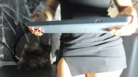 hellen_rice online show from November 1, 2025, 4:47 am