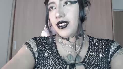 Snapshot of hello_demonkitty chatting on September 10, 2025, 5:46 pm SIMONA online show from September 10, 2025, 5:46 pm
