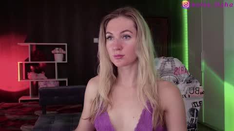 Alisia  Monday to Friday from 10 am to 4 pm GMT 2 online show from October 8, 2025, 8:12 am