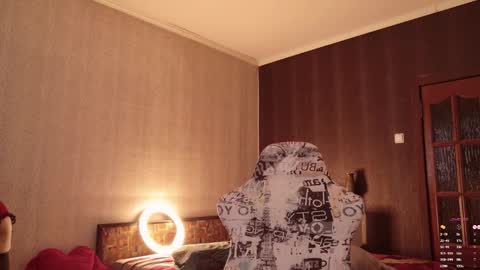 Alisia  Monday to Friday from 10 am to 4 pm GMT 2 online show from March 6, 2026, 8:33 am