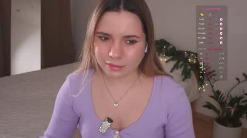 Taya online show from December 22, 2025, 2:25 pm