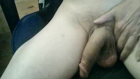 hellobaby069 online show from February 5, 2026, 3:27 pm