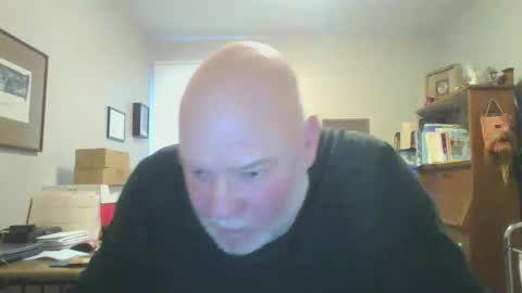 helloforfun111 online show from February 15, 2026, 12:47 pm