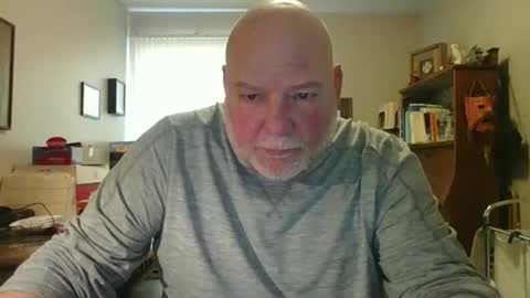 helloforfun111 online show from March 23, 2026, 2:21 pm