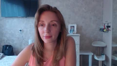 Snapshot of hellokittykaty chatting on October 2, 2025, 5:58 am Victory online show from October 2, 2025, 5:58 am