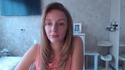 Snapshot of hellokittykaty chatting on October 6, 2025, 6:11 am Victory online show from October 6, 2025, 6:11 am