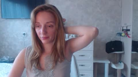 Snapshot of hellokittykaty chatting on October 16, 2025, 6:25 am Victory online show from October 16, 2025, 6:25 am