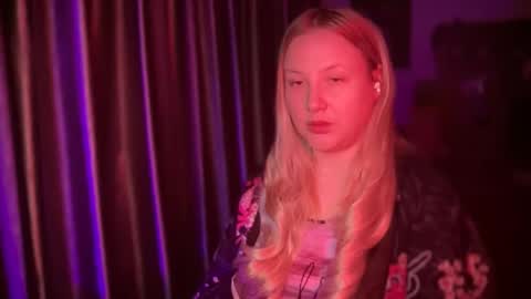 DeleteyourSadness online show from April 17, 2026, 2:03 am