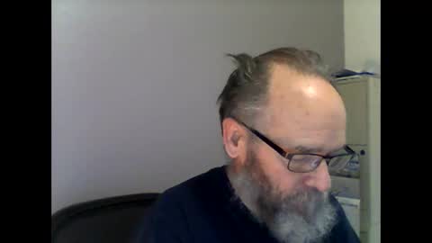 helopilot01 online show from February 16, 2025, 11:05 pm