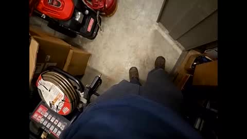 helpmestroke88 online show from April 1, 2026, 10:27 am