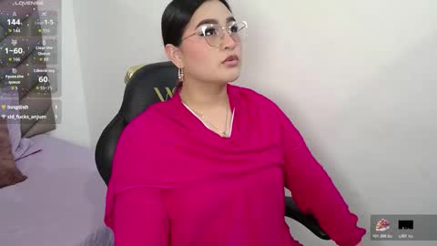 Snapshot of heluejamil chatting on October 27, 2025, 8:24 pm Zahira online show from October 27, 2025, 8:24 pm