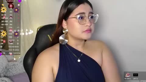 Snapshot of heluejamil chatting on November 14, 2025, 8:51 pm Zahira online show from November 14, 2025, 8:51 pm