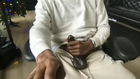 DrixxTheGod online show from December 17, 2025, 2:45 pm