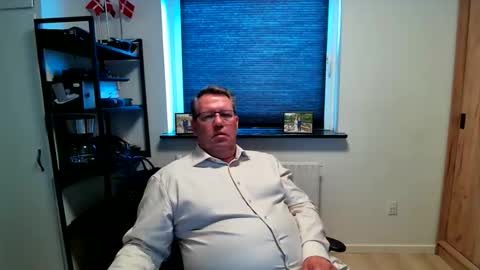 henrikrp1971 online show from June 10, 2026, 11:42 am