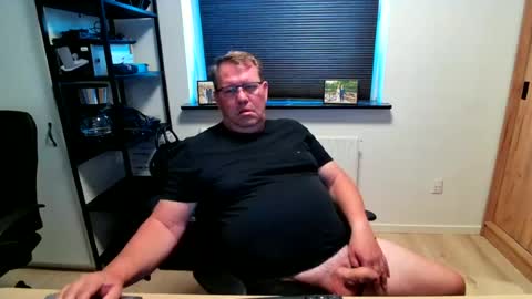 henrikrp1971 online show from June 20, 2026, 7:27 pm