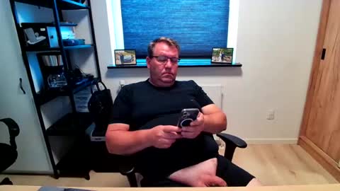 henrikrp1971 online show from July 24, 2026, 8:56 am