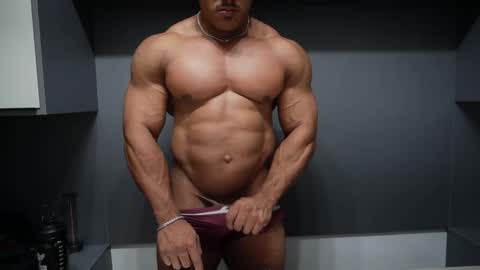 Henri online show from February 12, 2026, 11:22 pm