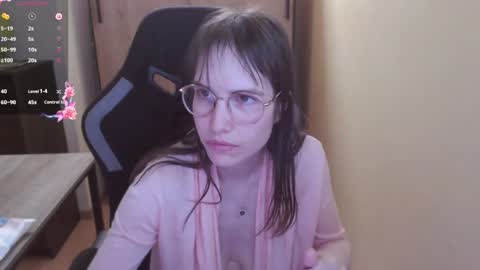 Snapshot of heraluna_ chatting on January 21, 2025, 10:51 pm HeraLuna  online show from January 21, 2025, 10:51 pm