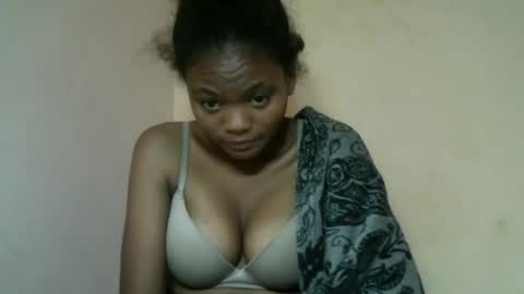 Snapshot of herisse01 chatting on May 15, 2026, 11:34 pm herisse01 online show from May 15, 2026, 11:34 pm