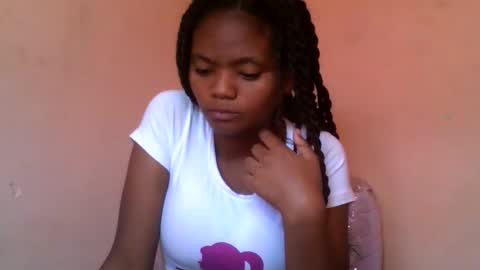 Snapshot of herisse01 chatting on June 3, 2026, 6:38 am herisse01 online show from June 3, 2026, 6:38 am