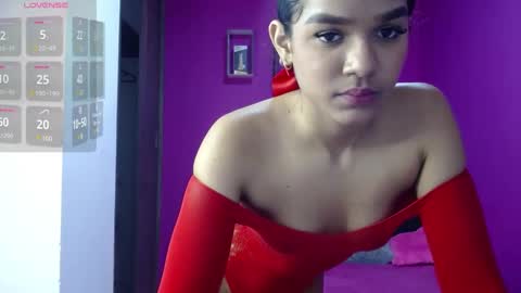 Snapshot of hermione_sweet18 chatting on March 8, 2025, 4:56 am Alana online show from March 8, 2025, 4:56 am