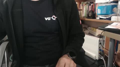 hero0111 online show from October 1, 2025, 4:46 pm