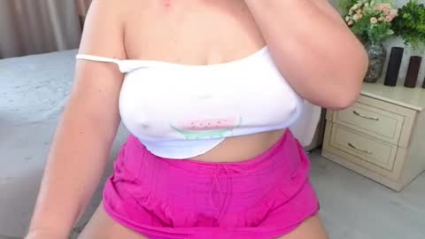 Maryana online show from November 14, 2025, 7:07 am