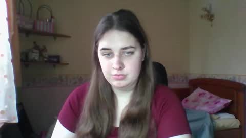 hess_luna_ online show from December 23, 2025, 10:13 am