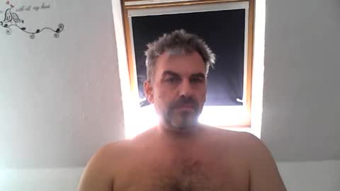 Snapshot of hessenboy_ffm chatting on May 14, 2026, 2:46 pm hessenboy_ffm online show from May 14, 2026, 2:46 pm