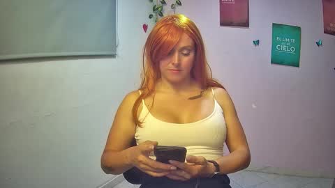 Hestesiaxx online show from November 27, 2025, 2:24 am