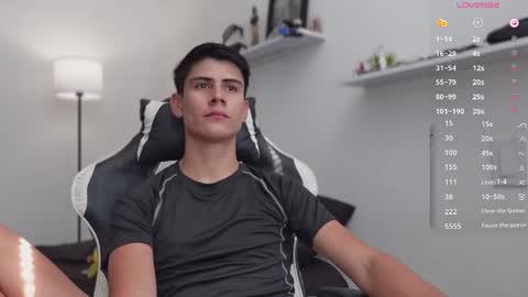 hey_cesard online show from October 28, 2025, 7:27 pm