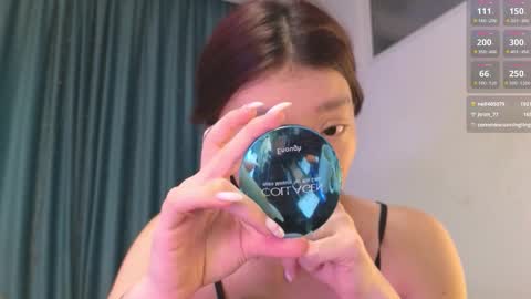 Audrey online show from December 15, 2025, 3:49 pm