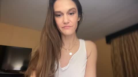 Snapshot of heyaliciabutler chatting on November 2, 2025, 12:35 am HeyAlicia online show from November 2, 2025, 12:35 am