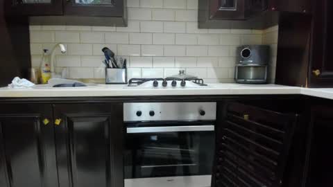 Snapshot of heyheygrey chatting on February 8, 2025, 6:01 pm Heyheygrey online show from February 8, 2025, 6:01 pm