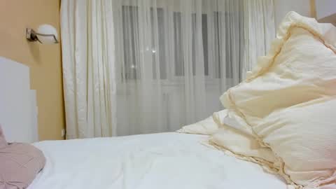 Snapshot of heyheygrey chatting on February 23, 2025, 10:42 pm Heyheygrey online show from February 23, 2025, 10:42 pm