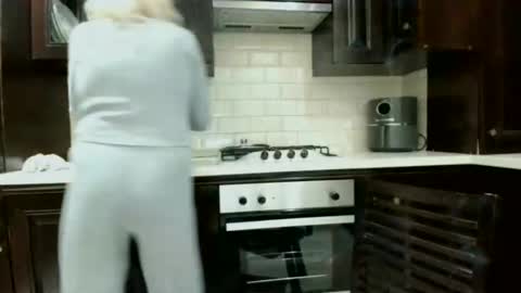 Snapshot of heyheygrey chatting on October 12, 2025, 2:21 am Heyheygrey online show from October 12, 2025, 2:21 am